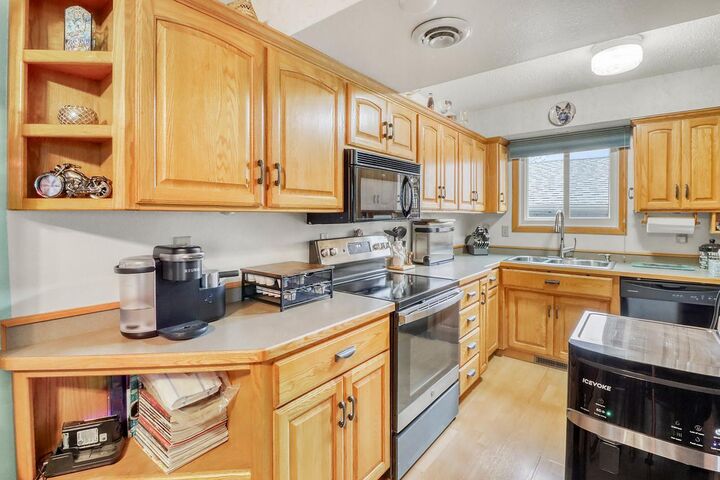 Property Photo:  1417 11th Street W  ND 58078 