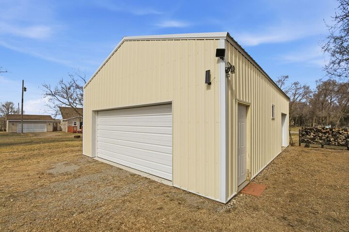 Property Photo:  22800 State Highway 15  MN 56301 