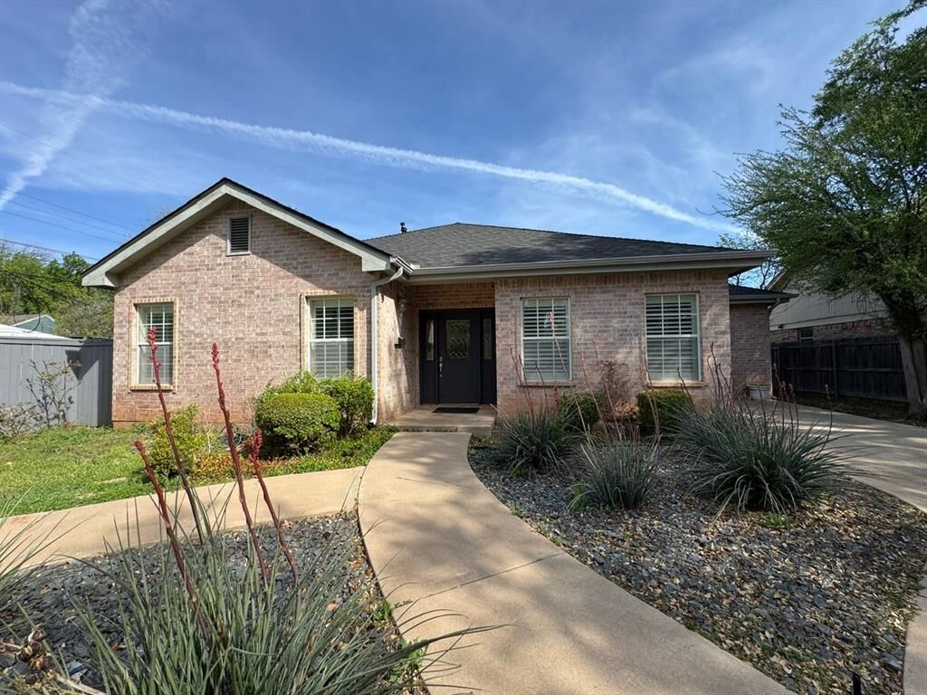Property Photo: 5 Woodhaven Circle TX 79605
