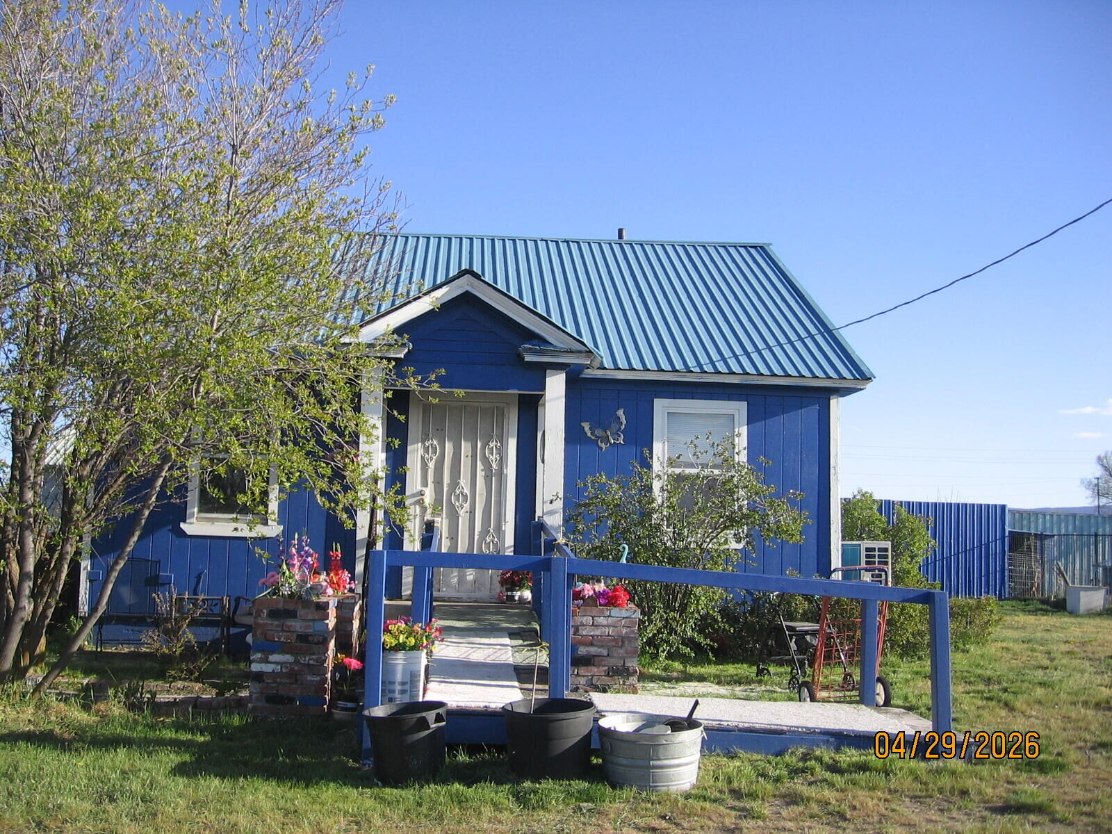 Property Photo:  24086 Yellow Jacket Springs Road  OR 97621 