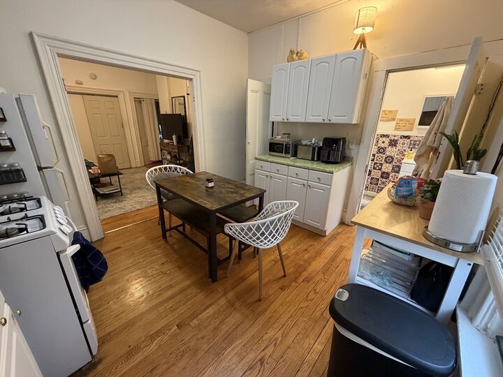 Property Photo:  17 Worthington Street 3  MA 02120 