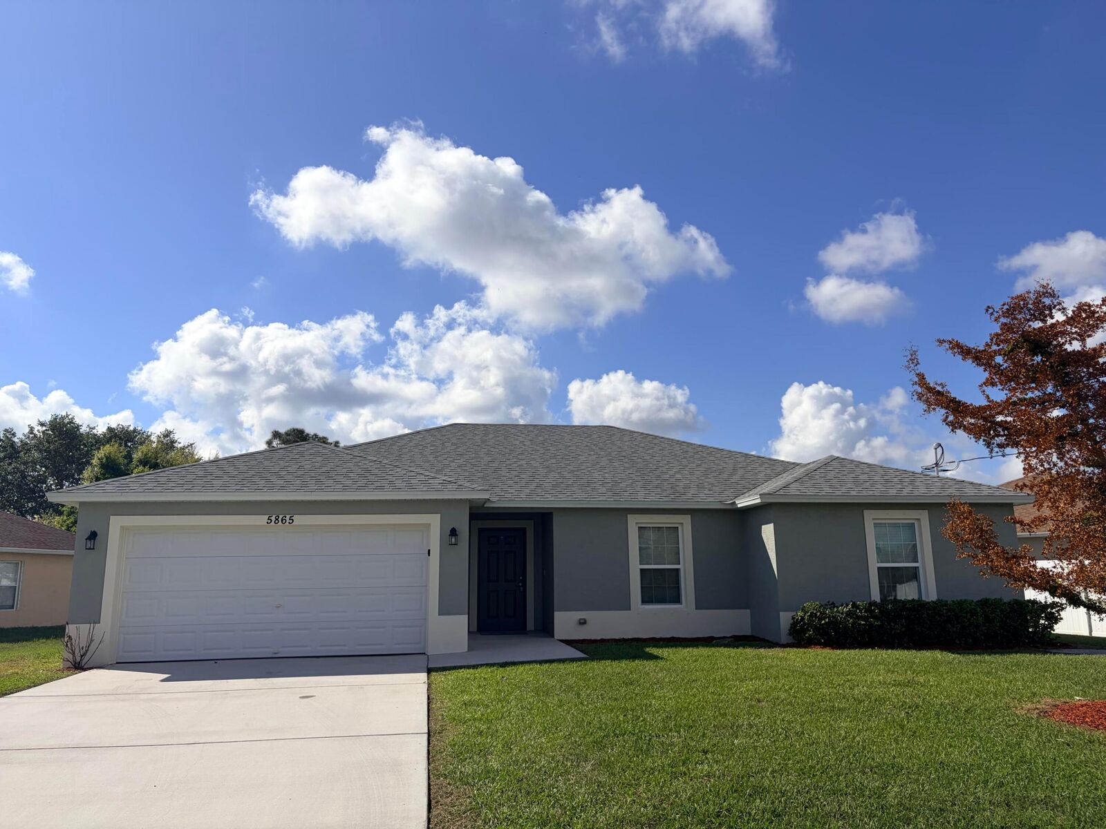 Property Photo:  5865 NW Mesa Circle  FL 34986 