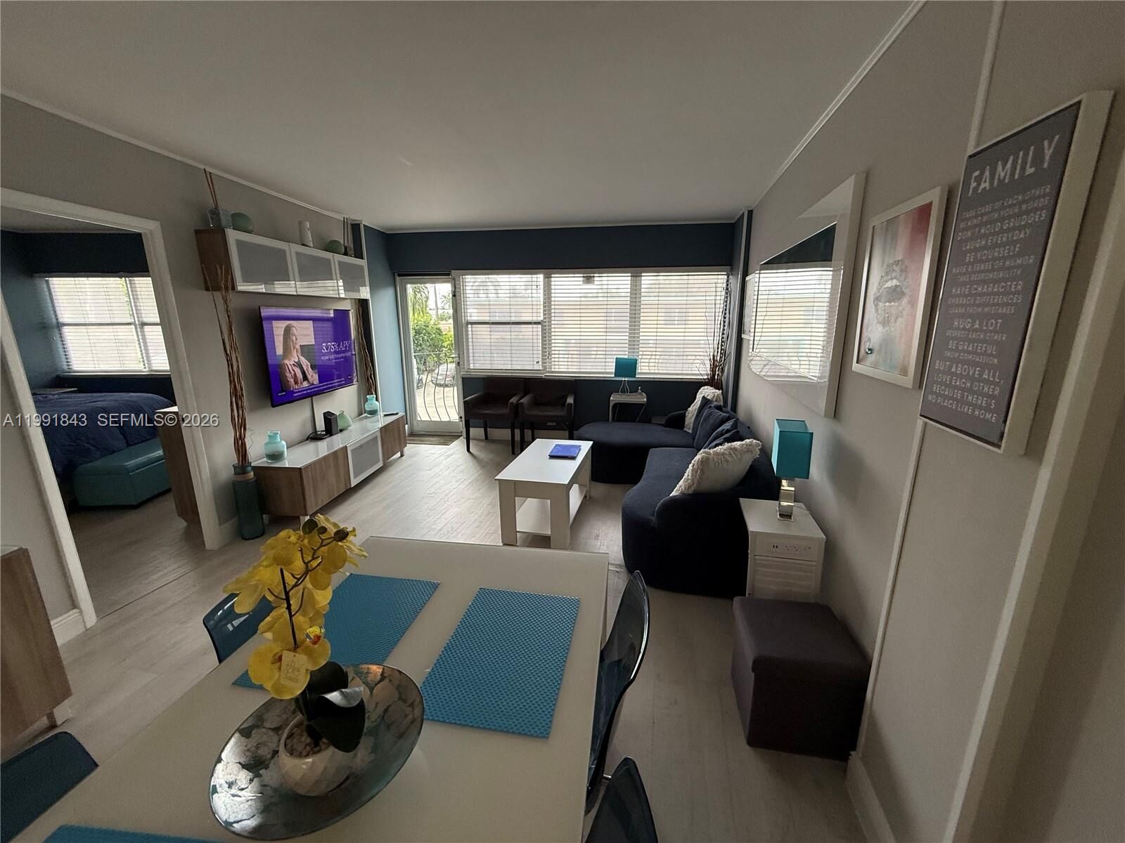 Property Photo:  3250 NE 28th St 212  FL 33308 