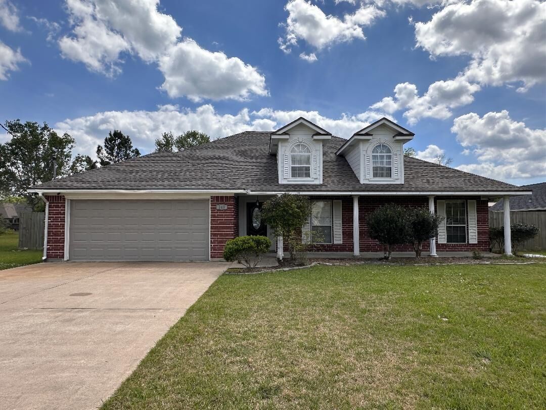 Property Photo:  249 Country Ln  TX 77657 