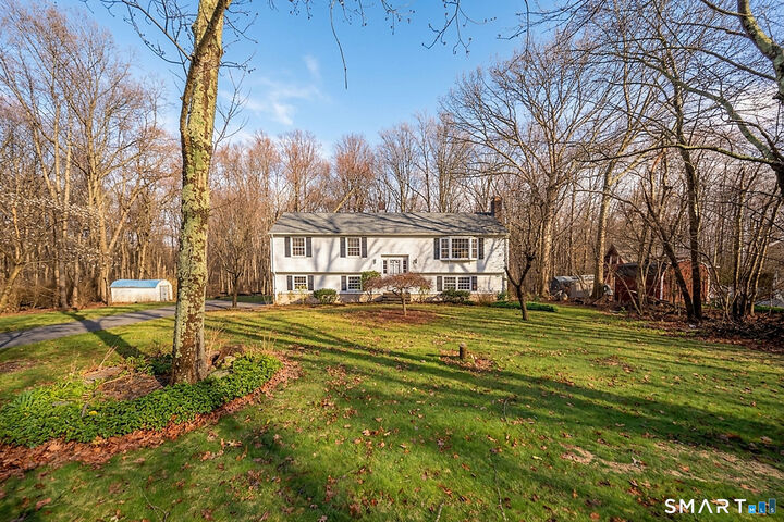 Property Photo:  15 Stepping Stone Lane  CT 06443 