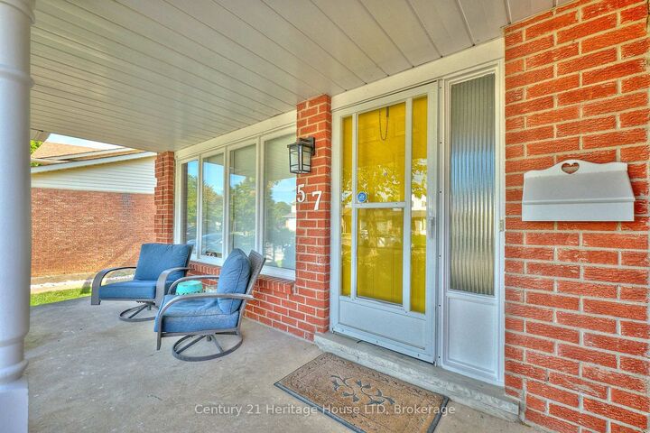 Photo de la propriété:  57 Keefer Road  ON L2V 4W5 