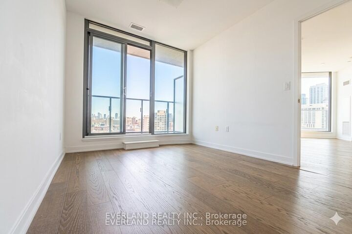 Property Photo: 11 Wellesley Street W 703 ON M4Y 1E8