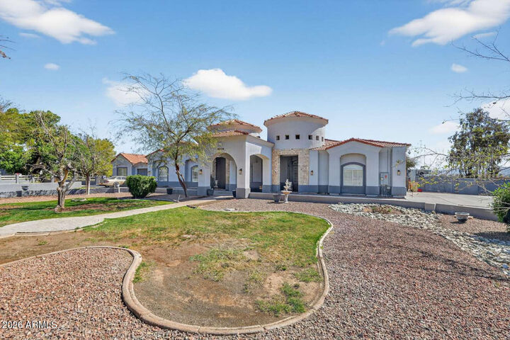 Property Photo:  6915 S 62nd Drive  AZ 85339 