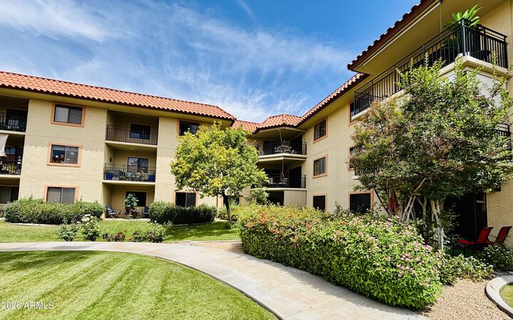 Property Photo:  10330 W Thunderbird Boulevard C203  AZ 85351 