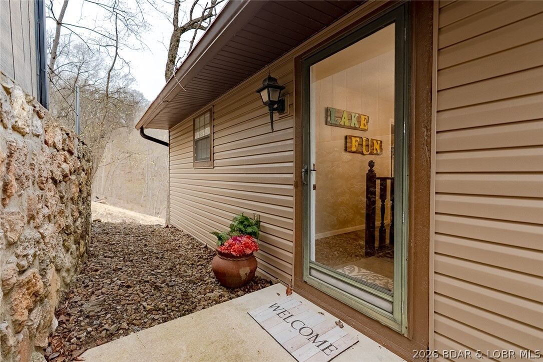 Property Photo:  268 Snap Dragon Drive  MO 65020 