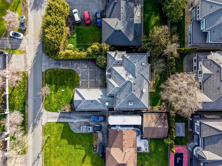 Property Photo: 3420 Rosamond Avenue BC V7E 1A7