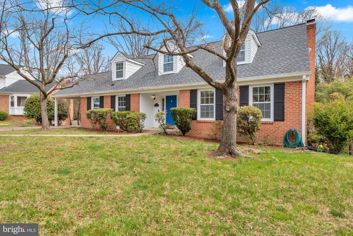 Property Photo:  10115 Chickadee Lane  MD 20783 