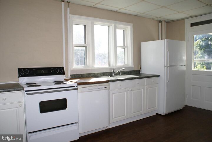 Property Photo:  2419 Apple Way  PA 17202 