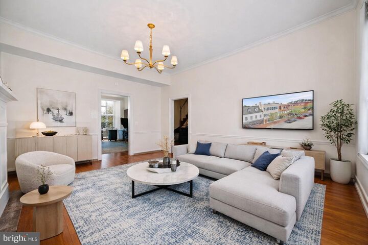 Property Photo:  415 William A  VA 22401 