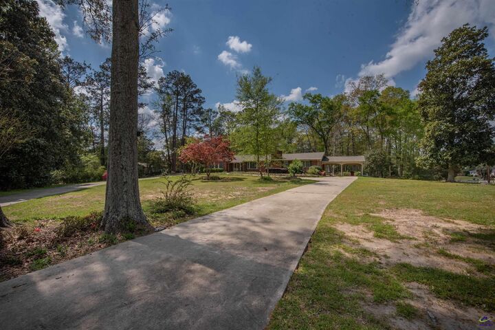 Property Photo:  4350 Jones Rd  GA 31216-0000 