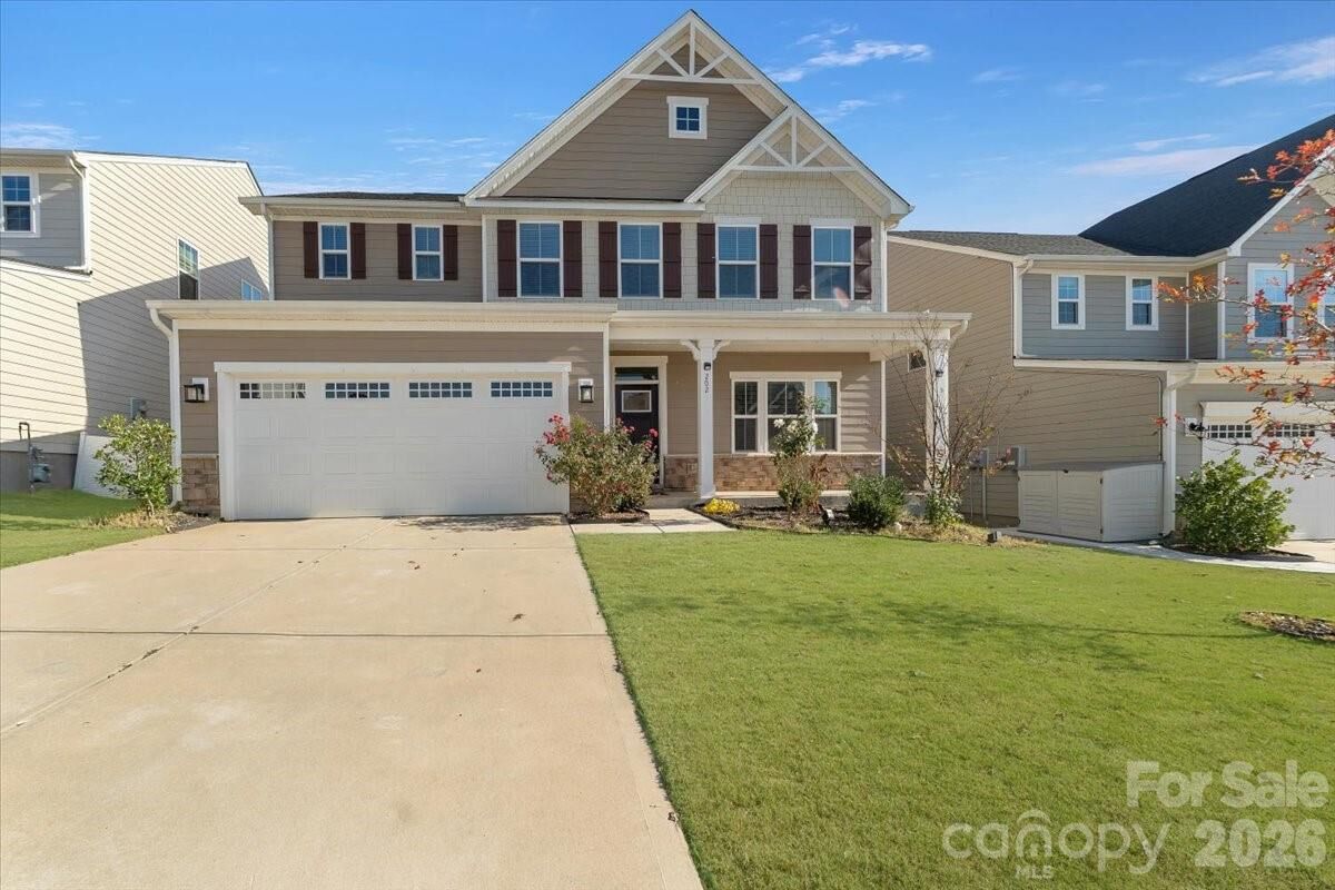 Property Photo:  202 Tetcott Street  NC 28115 