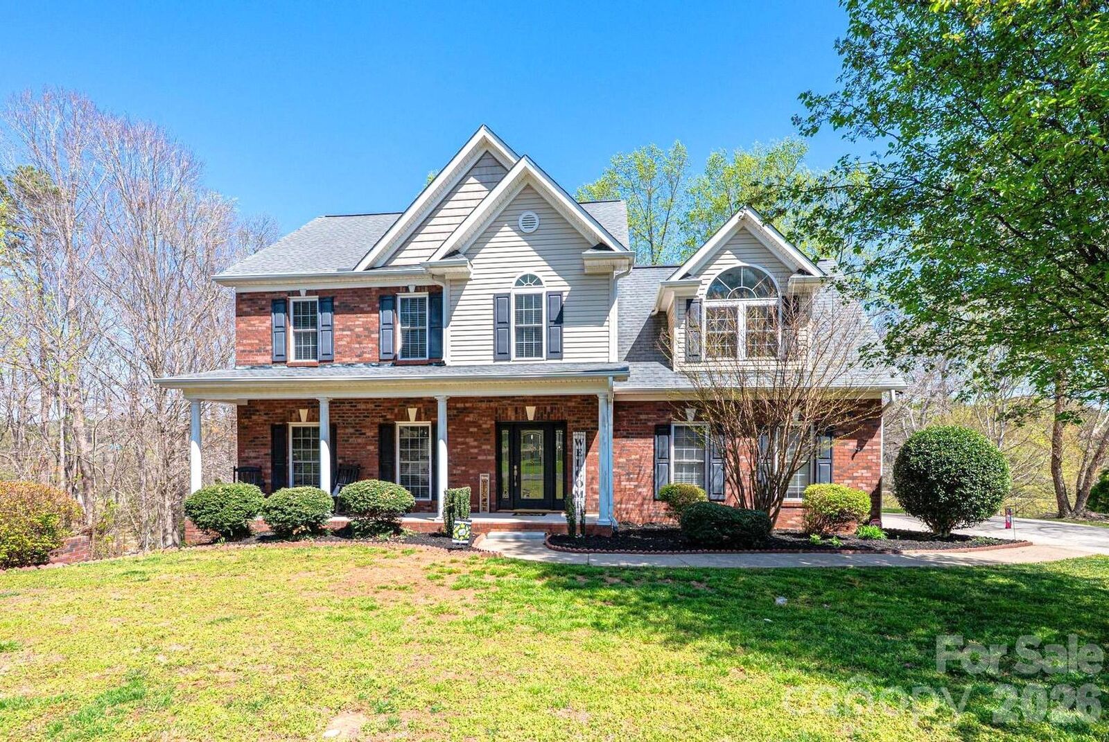 Property Photo:  2586 Henry Falls Drive  NC 28602 