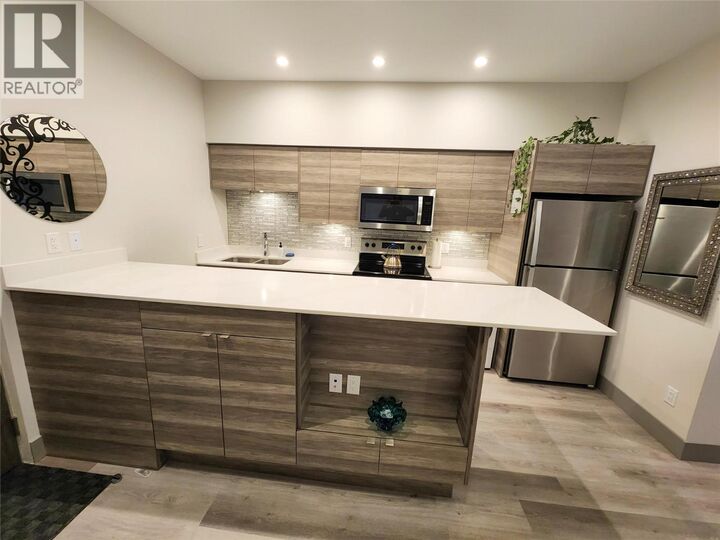 Property Photo: 2555 Lakeshore Road 316 BC V1H 0A4