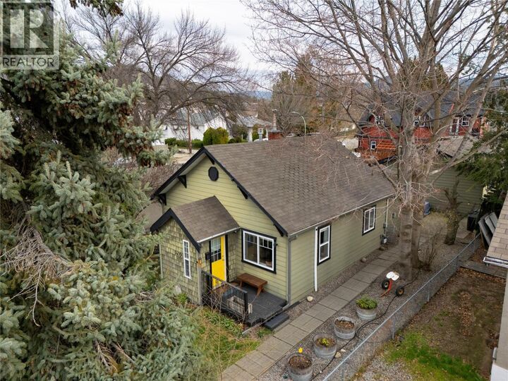 Property Photo: 1409 Ethel Street BC V1Y 2X5