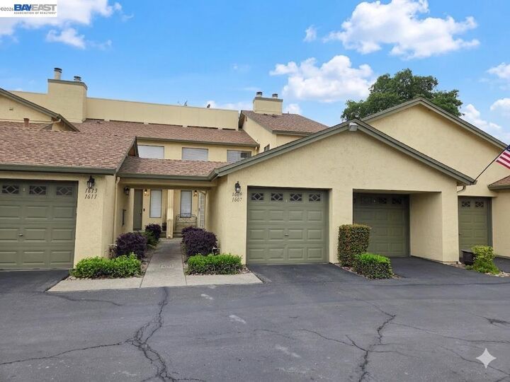 Property Photo:  1609 W Swain Rd  CA 95207 