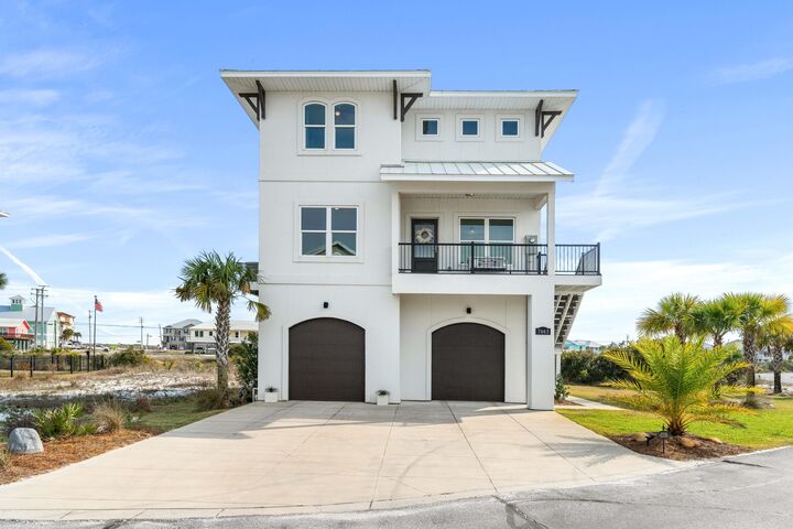 Property Photo:  7665 Key West Drive  FL 32566 