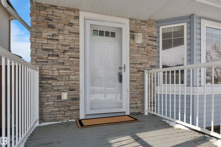 Property Photo:  7030 South Terwillegar Drive NW  AB T6R 3V7 