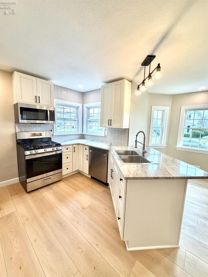 Property Photo:  127 Wentz Street  OH 44883 