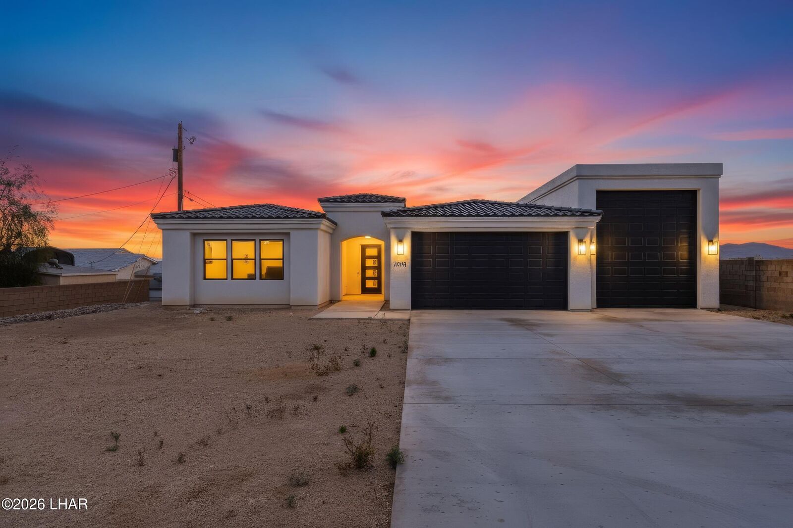 Property Photo:  2285 Pennant Ln  AZ 86403 