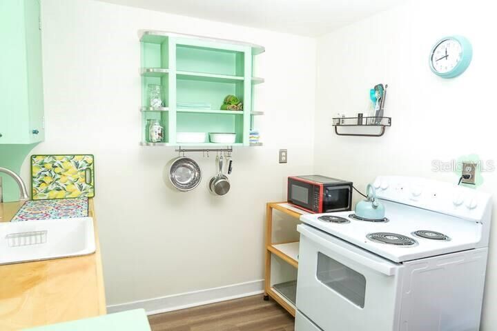 Property Photo:  318 S Clake Street  FL 32720 