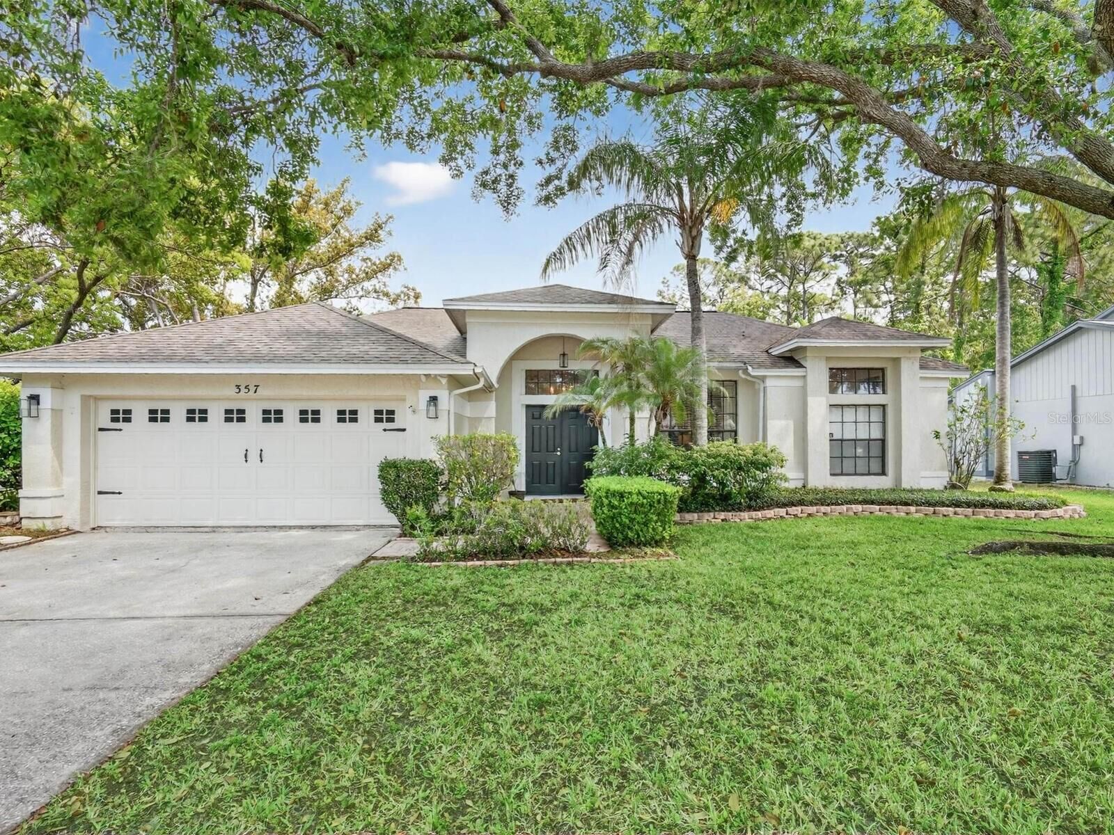 Property Photo:  357 Waterford Circle W  FL 34688 