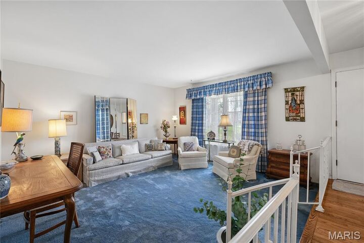 Property Photo:  12321 Woodline Drive  MO 63141 