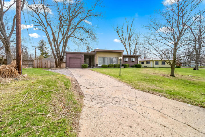 Property Photo:  117 Orchard Ridge Parkway  MI 49242 