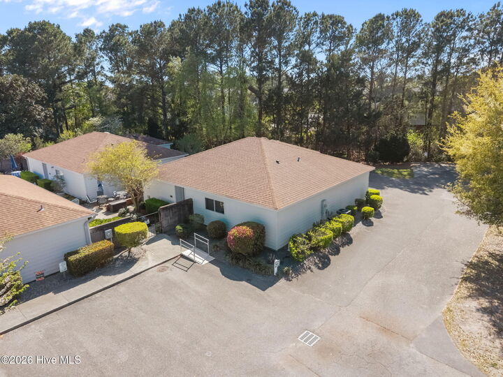 Property Photo: 1033 Summerlin Falls Court NC 28412