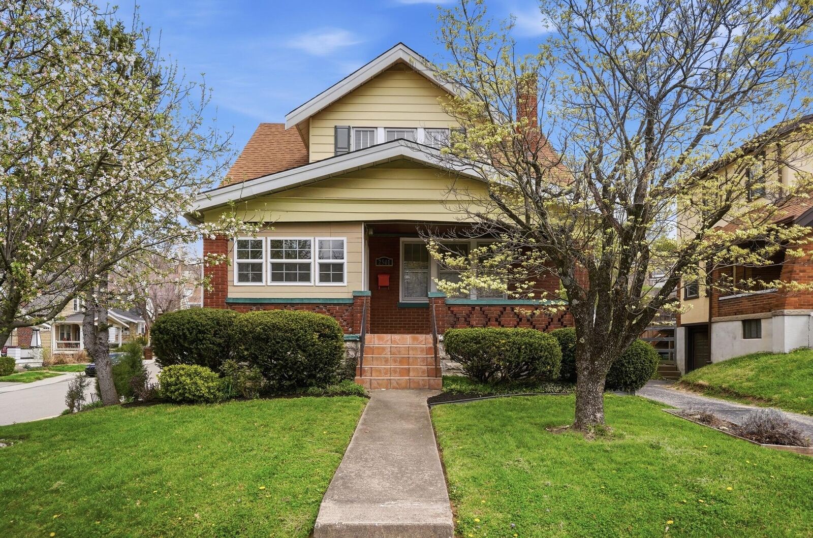 Property Photo:  2501 Alexandria Pike  KY 41071 