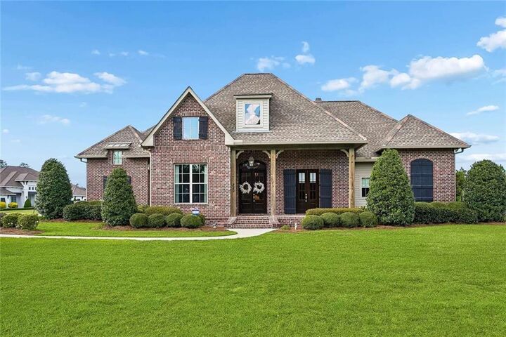 Property Photo: 420 S Fairway Drive LA 70447