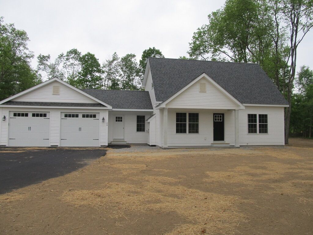 Property Photo:  2 Ashley Avenue  NH 03451 