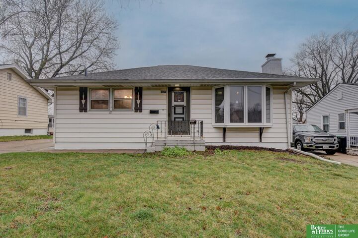 Property Photo:  4864 S 52nd Street  NE 68117-0000 