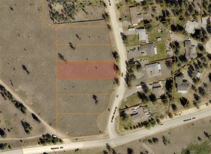 Photo de la propriété:  108 West China Creek Road  BC V0X 1W0 