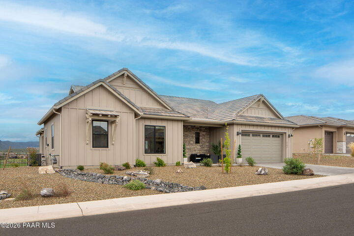 Property Photo:  1147 S Lakeview Drive  AZ 86301 