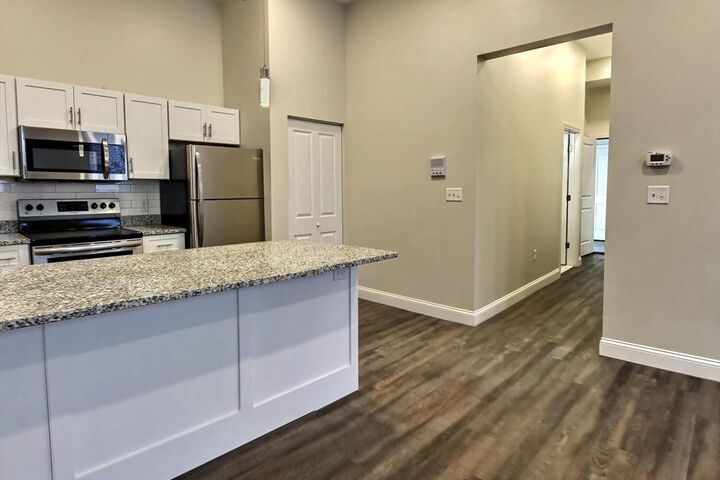 Property Photo: 82 Concord St 4C MA 01702