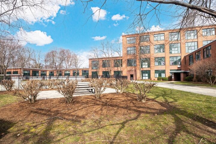Property Photo: 150 Rumford Ave 5 MA 02048