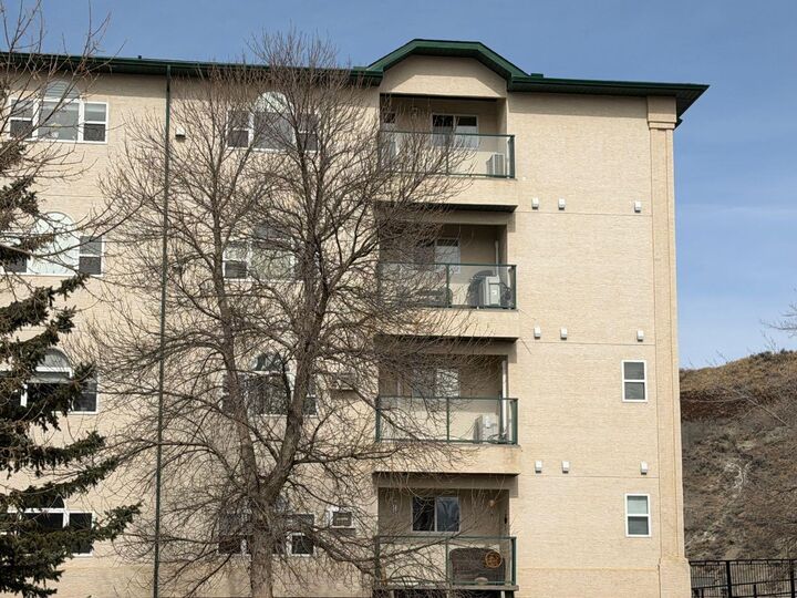 Photo de la propriété:  280 Riverside Drive E 403  AB T0J 0Y3 