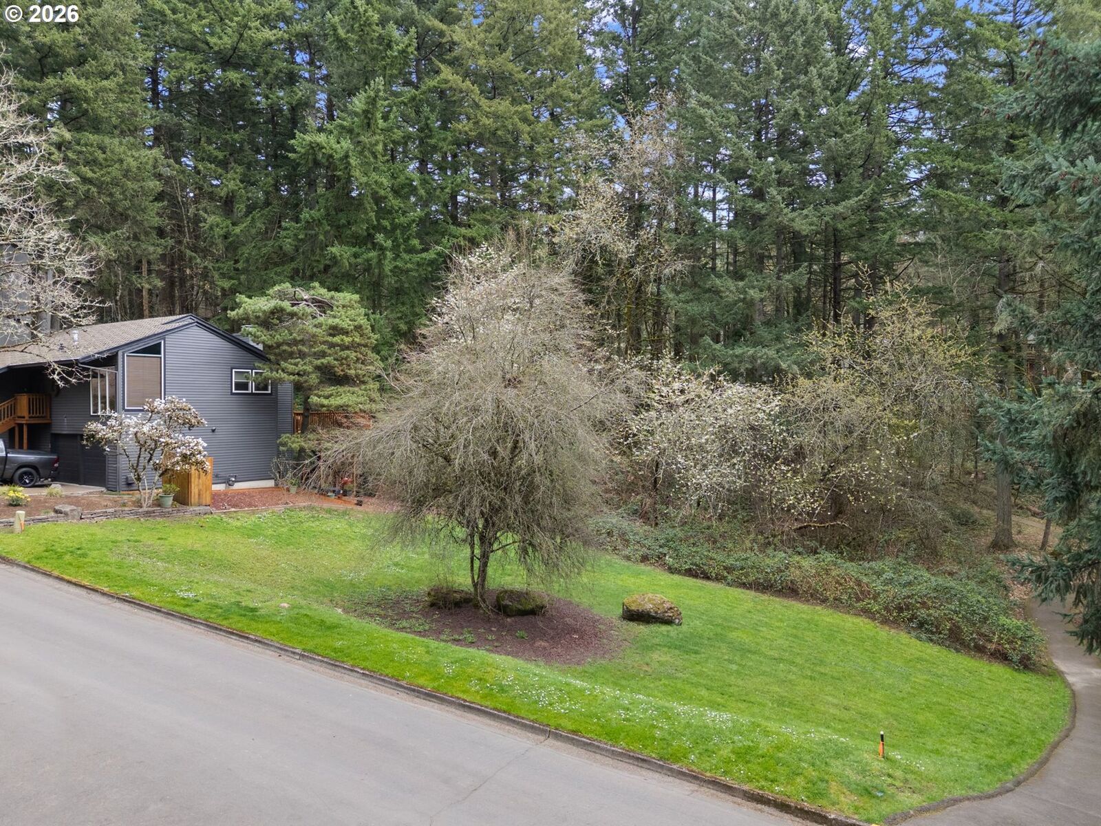 Property Photo:  Abelard  OR 97035 