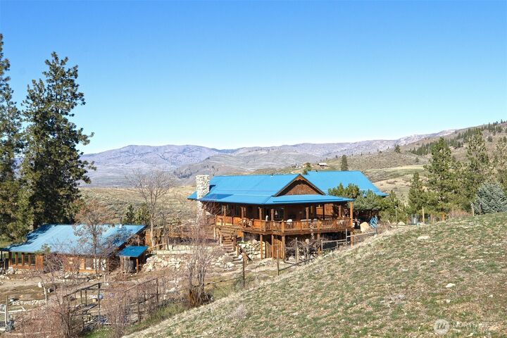 Property Photo:  117  Vintin Road  WA 98814 