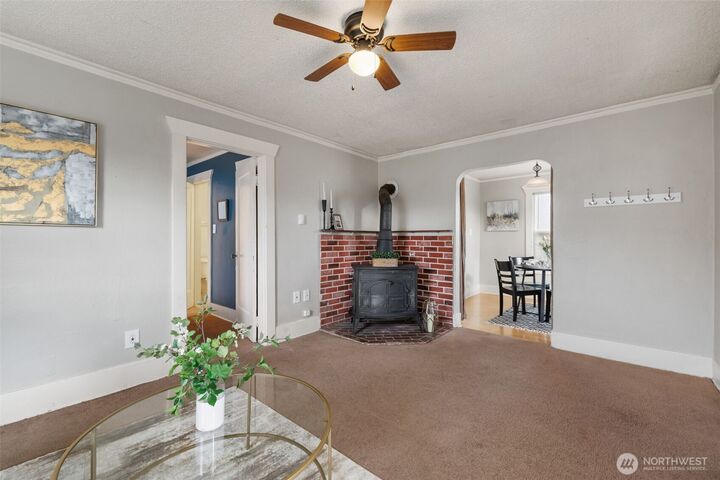 Property Photo:  3596 E Howe Street  WA 98404 