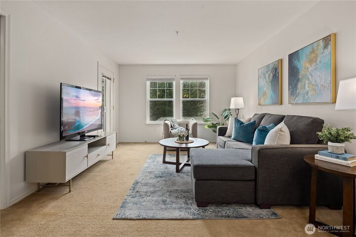 Property Photo:  4133  224th Place SE 302  WA 98029 