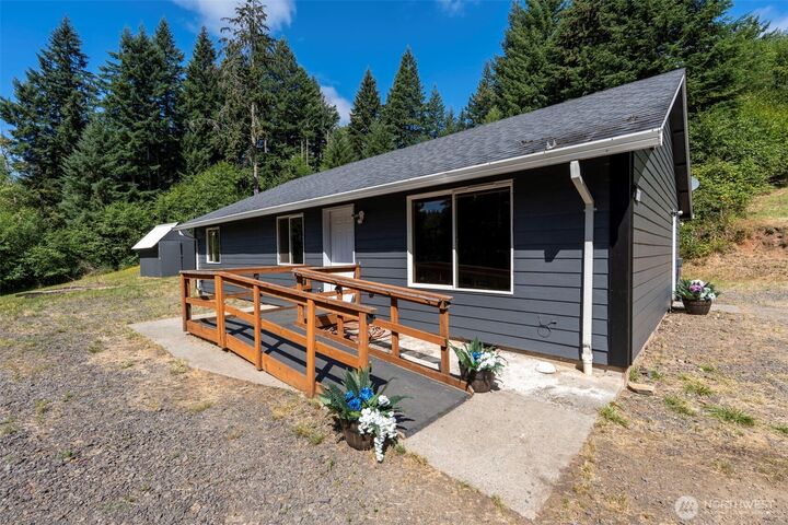 Property Photo: 110 Sunny Basin Road WA 98611