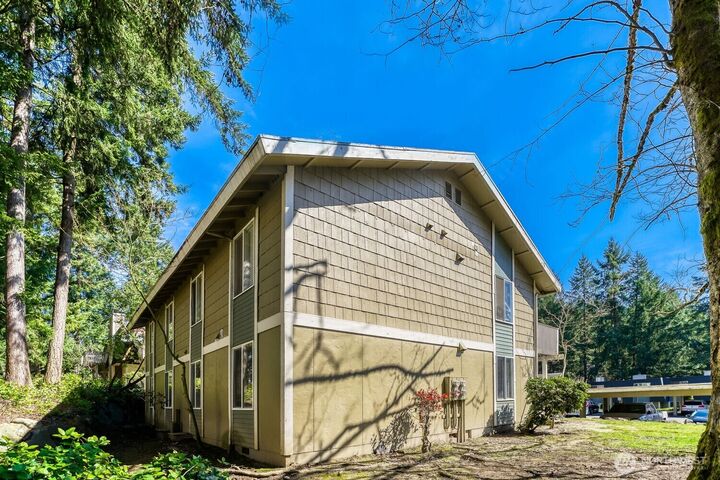 Property Photo:  34214  1st Place S  WA 98003 