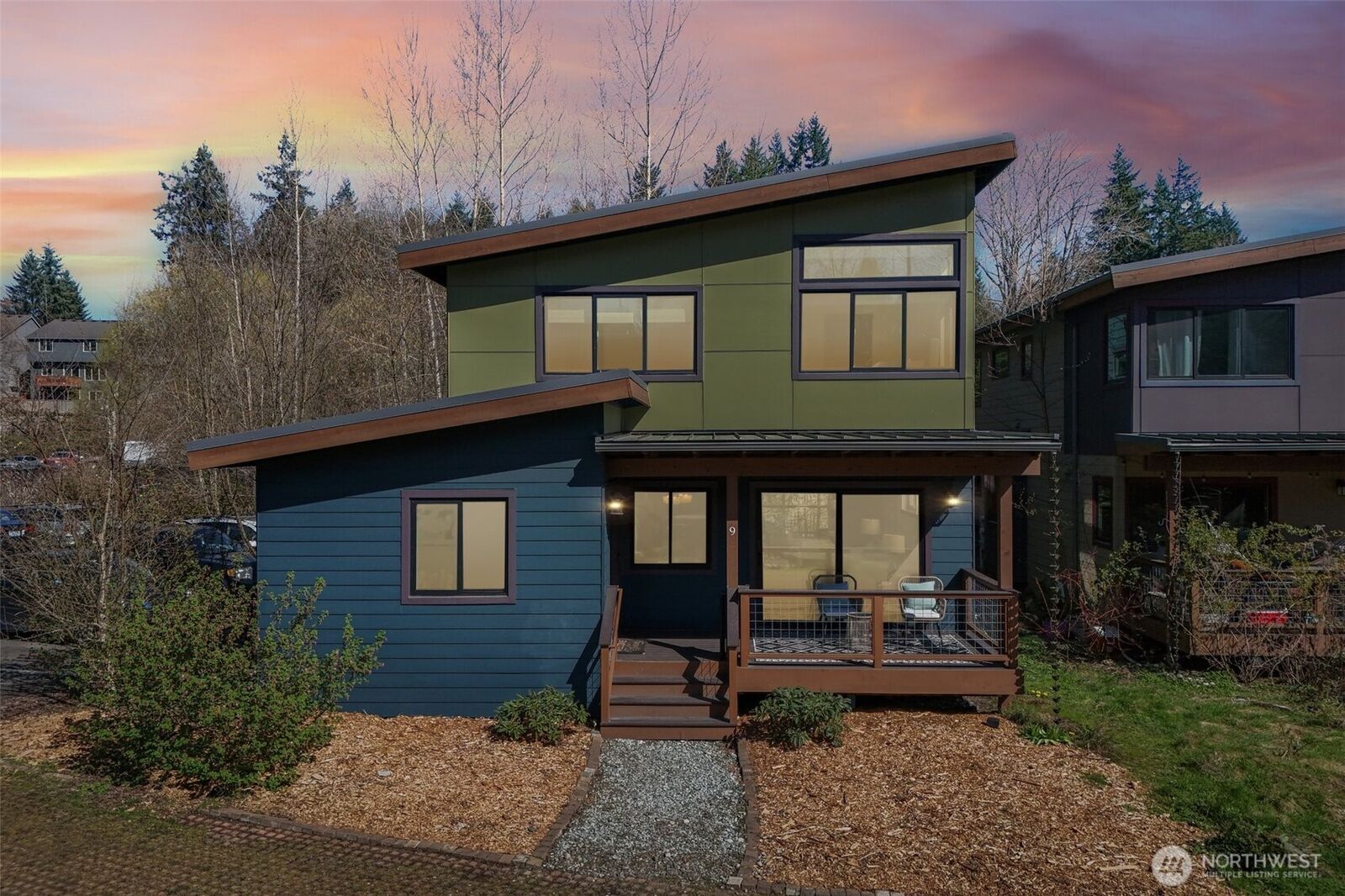 Property Photo:  1402  194th Street SE 9  WA 98012 