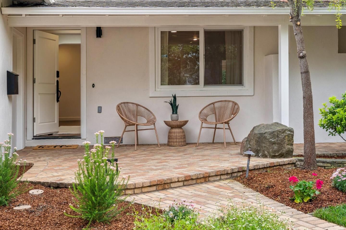 Property Photo:  1430 Channing Avenue  CA 94301 